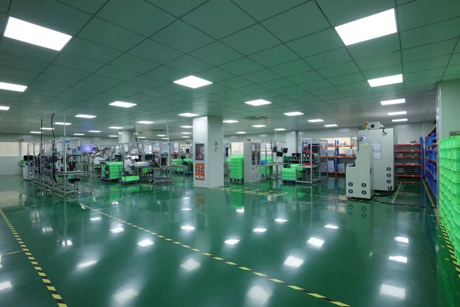 Chengdu Xinlong Zhishi Auto Parts Co., Ltd. productielijn van de fabrikant